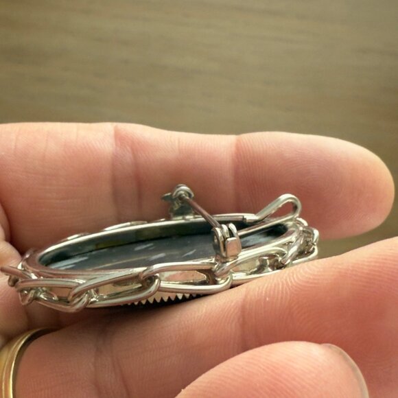 Vintage Brooch Pin Pendant Oval Snowflake Obsidian Stone Silver Tone - Picture 8 of 11